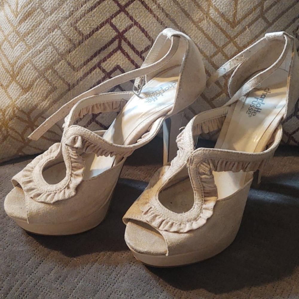 Super Cute Platform Heels